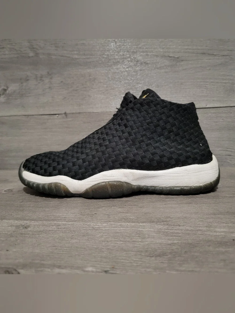 Jordan sleek woven
